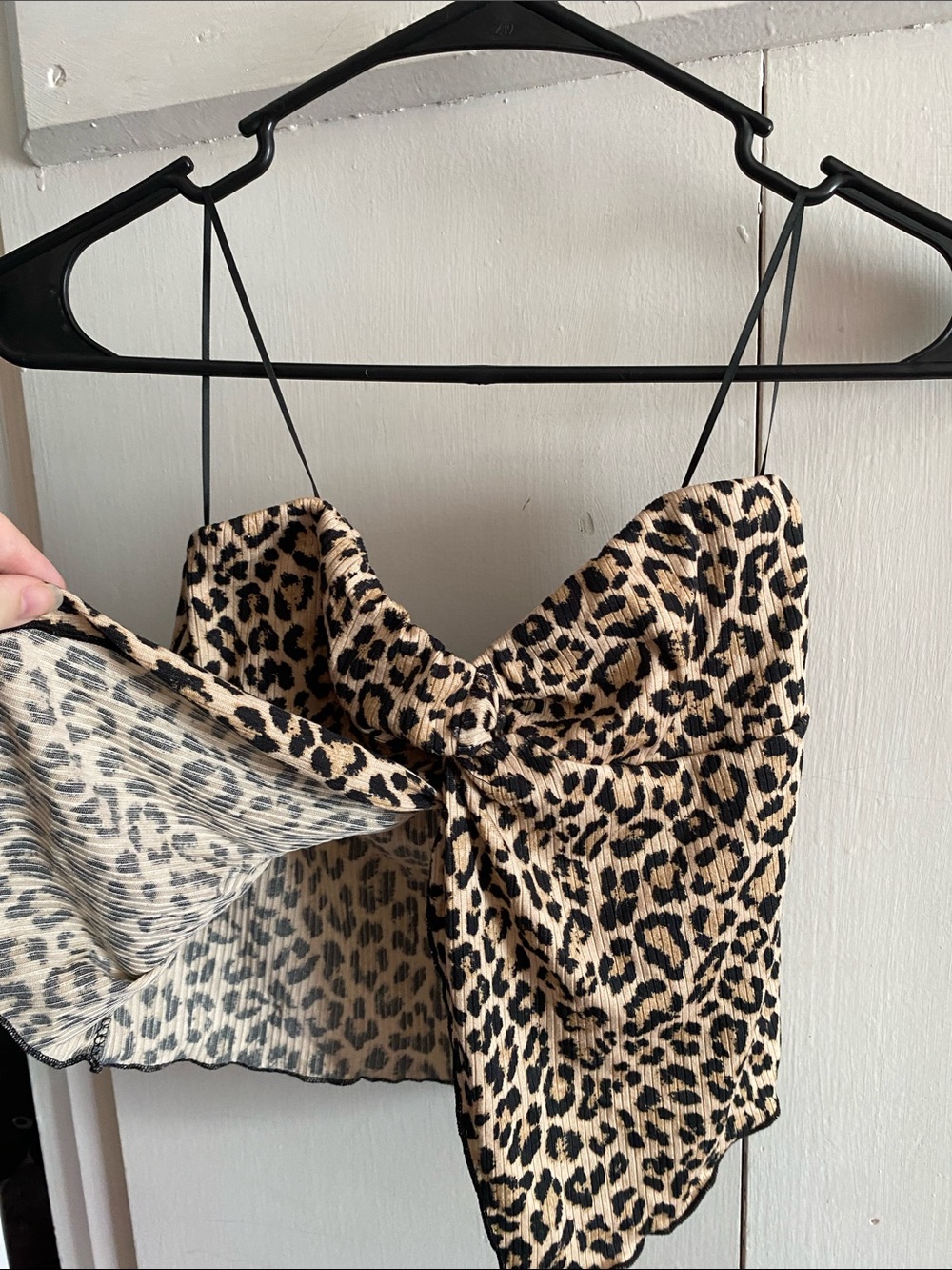 Leopard Print Crop Top - Picture 3 of 6